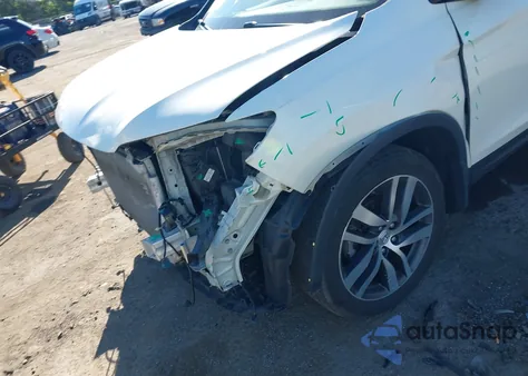 2016 Honda Pilot Elite z USA, uszkodzony, nr VIN 5FNYF6H07GB126330